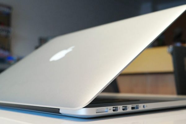 apple-macbook-pro-15-review-2015-08-1200x762-c1976DAA5-42BC-9609-DE9E-02023820F9E2.jpg